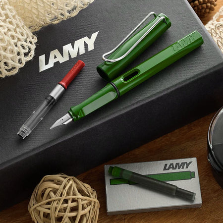 Calligraphy Pens & Pen Sets