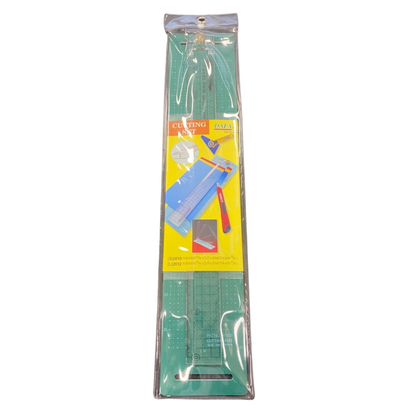 Dafa 2012 Cutting Set With 40cm Ruler & Mat